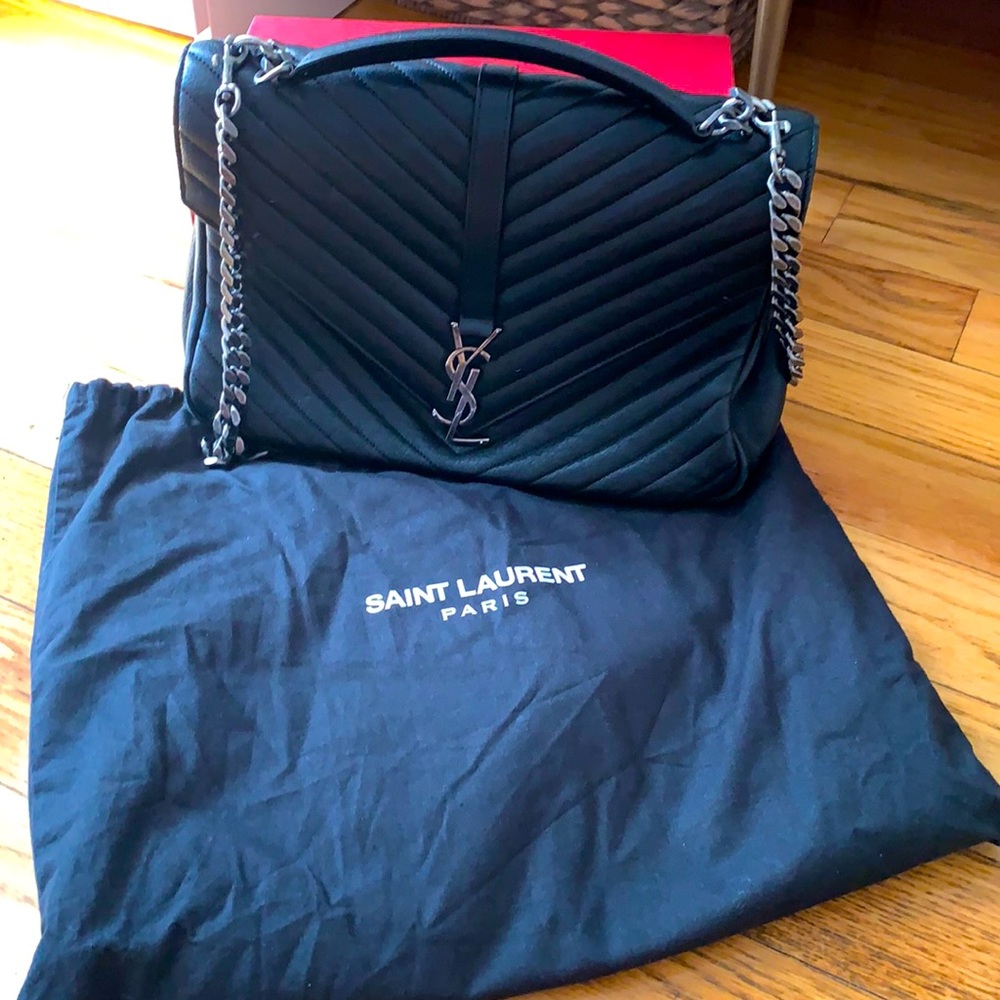 SAINT LAURENT
Large College Monogramme Bag